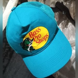 Bass pro shop hat. Womans never been worn
